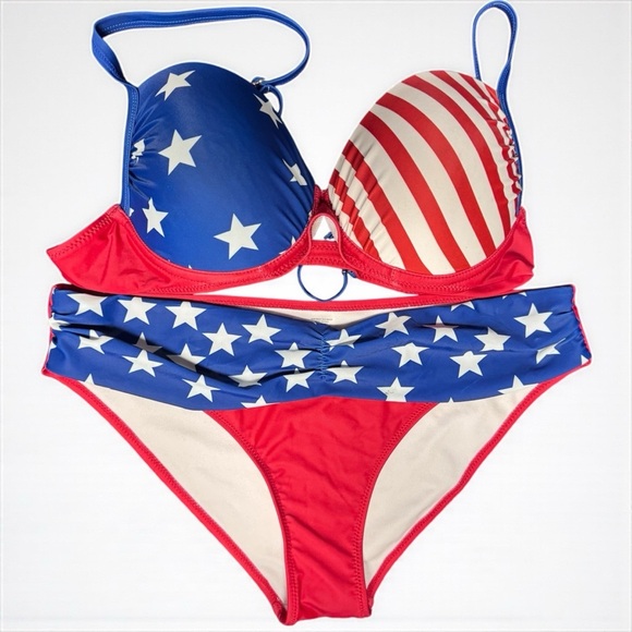Stars & Stripes Sizzle: NWOT Patriotic Push-Up Bikini! 🇺🇸 Ladies Large ❤️🤍💙 - Picture 15 of 15